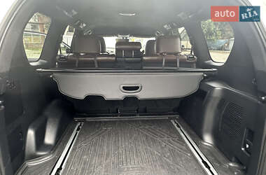 Позашляховик / Кросовер Toyota Land Cruiser Prado 2019 в 