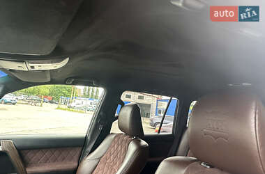 Позашляховик / Кросовер Toyota Land Cruiser Prado 2019 в 