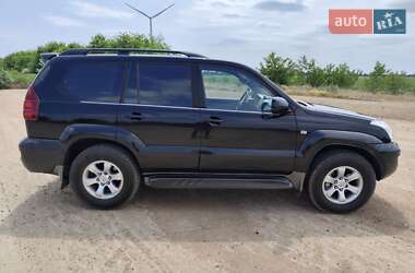 Внедорожник / Кроссовер Toyota Land Cruiser Prado 2006 в 