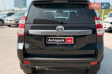 Внедорожник / Кроссовер Toyota Land Cruiser Prado 2016 в 