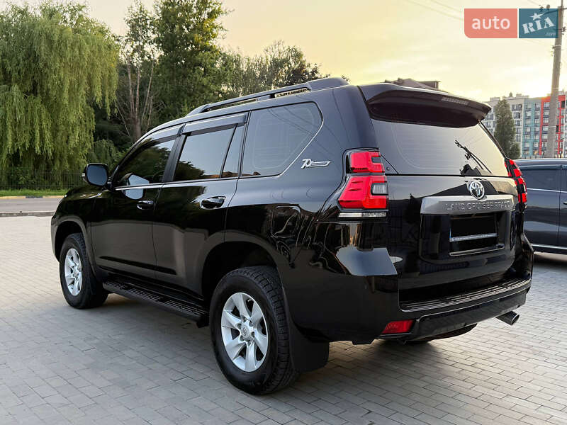 Внедорожник / Кроссовер Toyota Land Cruiser Prado 2021 в Киеве