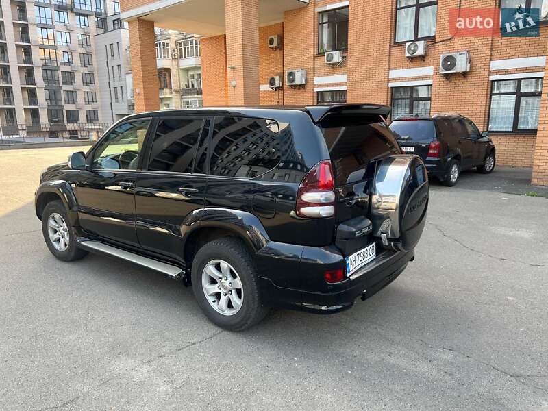 Внедорожник / Кроссовер Toyota Land Cruiser Prado 2007 в Киеве