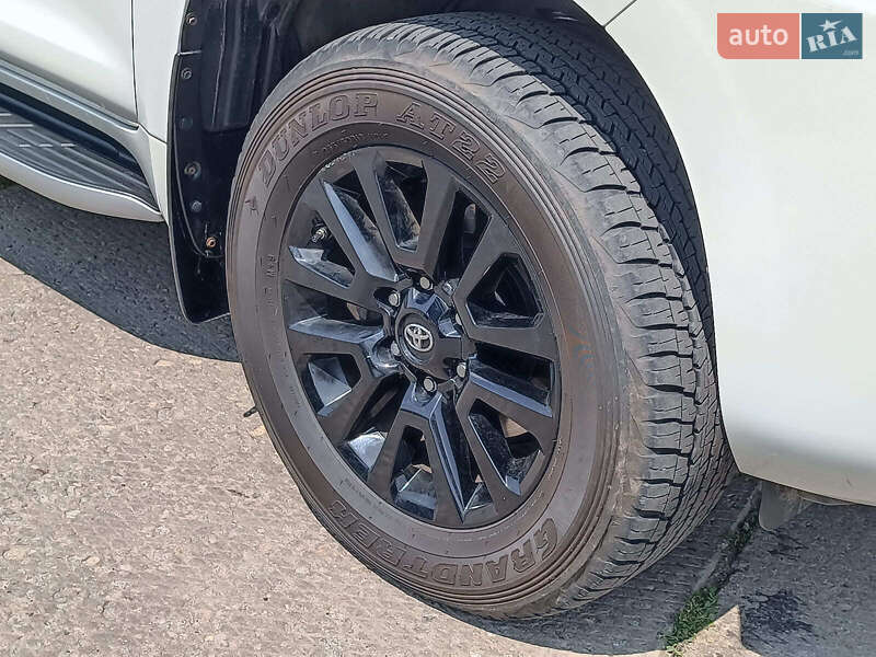 Внедорожник / Кроссовер Toyota Land Cruiser Prado 2021 в Харькове фото 7 Внедорожник / Кроссовер Toyota Land Cruiser Prado 2021 в Харькове