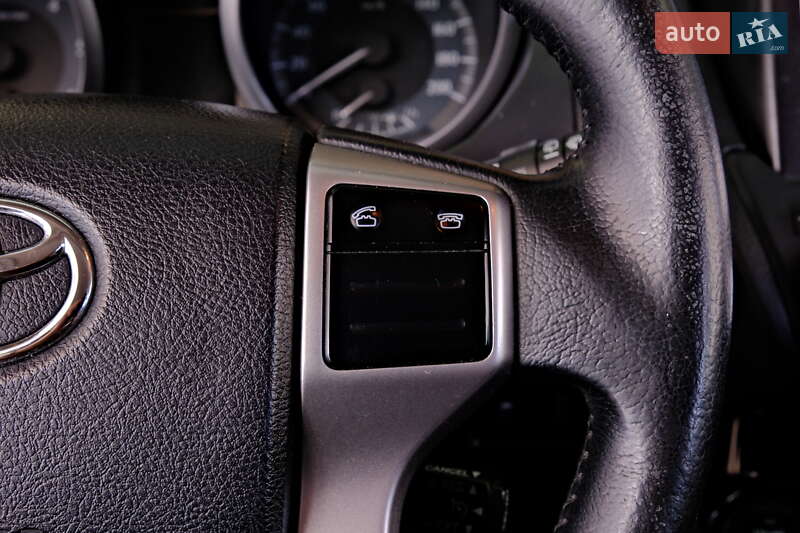 Внедорожник / Кроссовер Toyota Land Cruiser Prado 2017 в Одессе фото 36 Внедорожник / Кроссовер Toyota Land Cruiser Prado 2017 в Одессе