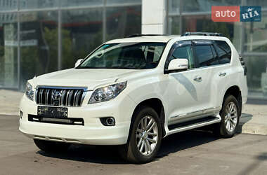 Внедорожник / Кроссовер Toyota Land Cruiser Prado 2010 в 