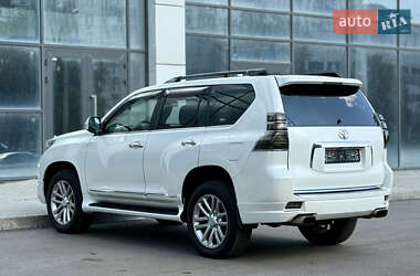 Внедорожник / Кроссовер Toyota Land Cruiser Prado 2010 в 