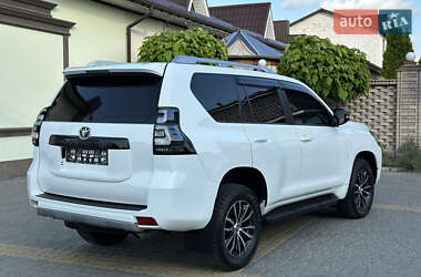 Внедорожник / Кроссовер Toyota Land Cruiser Prado 2020 в 