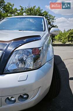 Позашляховик / Кросовер Toyota Land Cruiser Prado 2008 в 