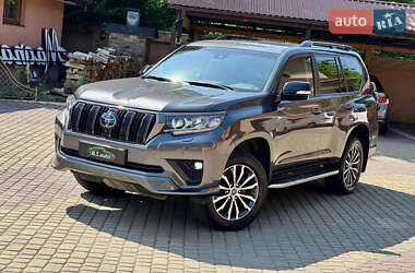 Позашляховик / Кросовер Toyota Land Cruiser Prado 2022 в Мукачевому