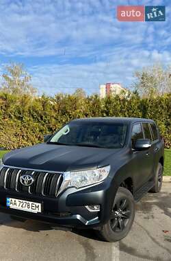Внедорожник / Кроссовер Toyota Land Cruiser Prado 2019 в Киеве