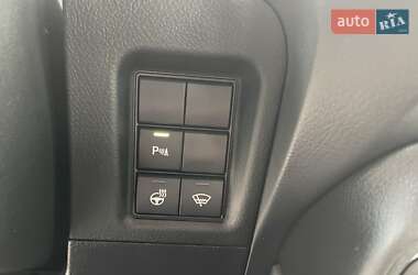 Внедорожник / Кроссовер Toyota Land Cruiser Prado 2020 в 