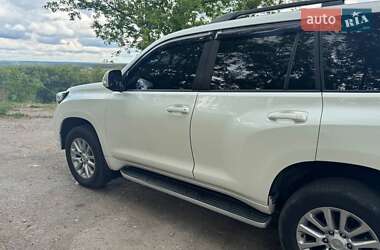 Внедорожник / Кроссовер Toyota Land Cruiser Prado 2013 в 