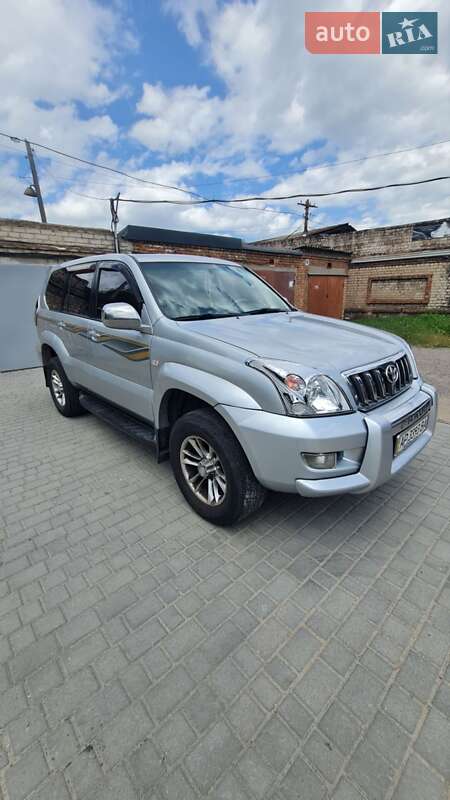 Внедорожник / Кроссовер Toyota Land Cruiser Prado 2004 в Запорожье