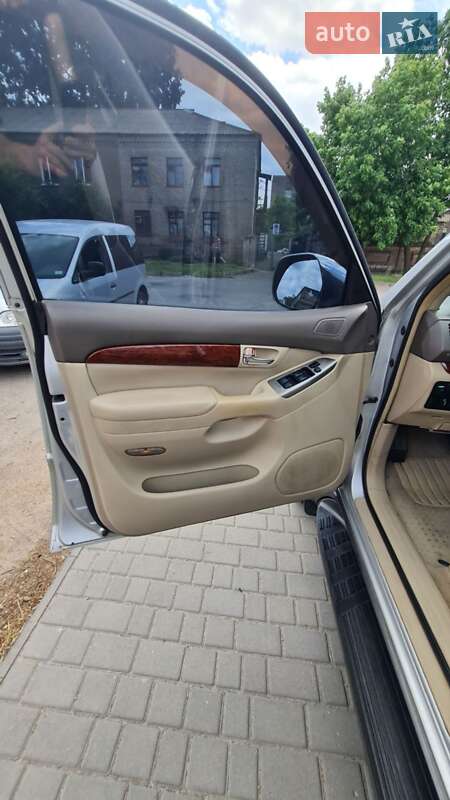 Внедорожник / Кроссовер Toyota Land Cruiser Prado 2004 в Запорожье