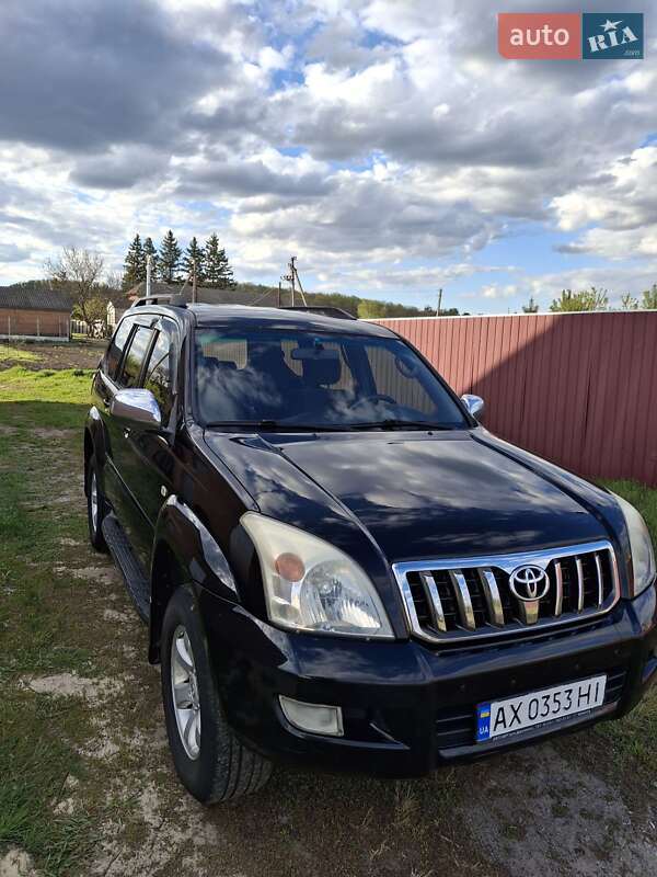 Внедорожник / Кроссовер Toyota Land Cruiser Prado 2005 в Краснокутске