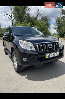 Позашляховик / Кросовер Toyota Land Cruiser Prado 2013 в Кривому Розі