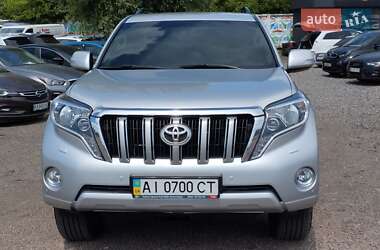 Внедорожник / Кроссовер Toyota Land Cruiser Prado 2017 в 