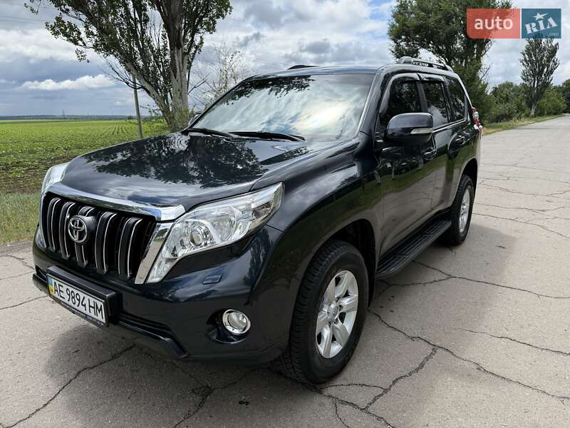 Toyota Land Cruiser Prado 2014