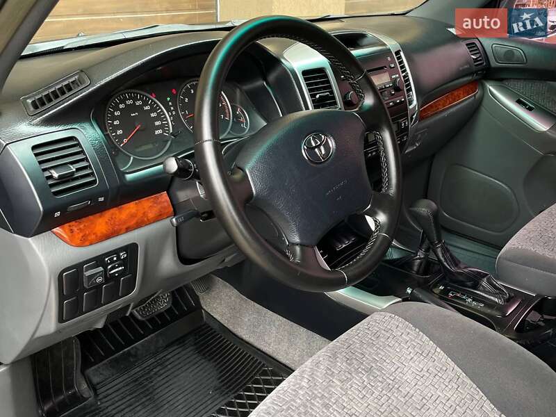 Внедорожник / Кроссовер Toyota Land Cruiser Prado 2006 в Виннице