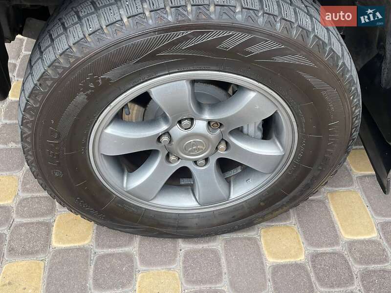 Внедорожник / Кроссовер Toyota Land Cruiser Prado 2006 в Виннице