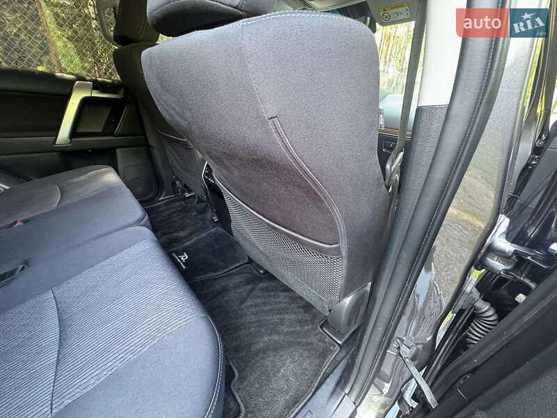 Позашляховик / Кросовер Toyota Land Cruiser Prado 2022 в Києві