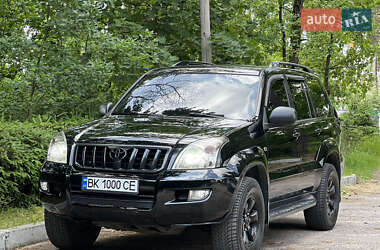 Внедорожник / Кроссовер Toyota Land Cruiser Prado 2004 в Ровно