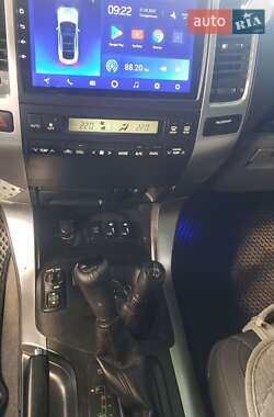 Позашляховик / Кросовер Toyota Land Cruiser Prado 2006 в  фото 10 Позашляховик / Кросовер Toyota Land Cruiser Prado 2006 в