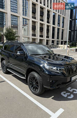Внедорожник / Кроссовер Toyota Land Cruiser Prado 2020 в Киеве