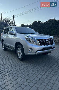Позашляховик / Кросовер Toyota Land Cruiser Prado 2017 в Луцьку