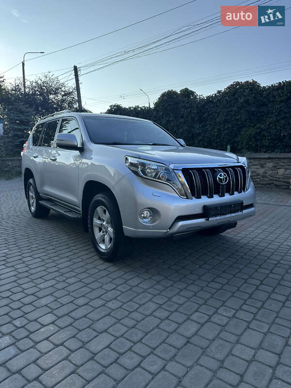 Toyota Land Cruiser Prado 2017