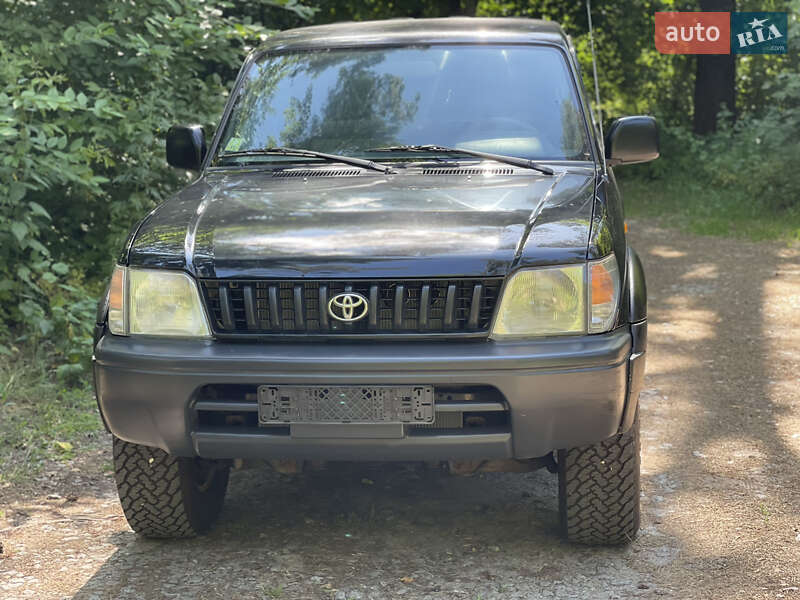 Позашляховик / Кросовер Toyota Land Cruiser Prado 2000 в Києві