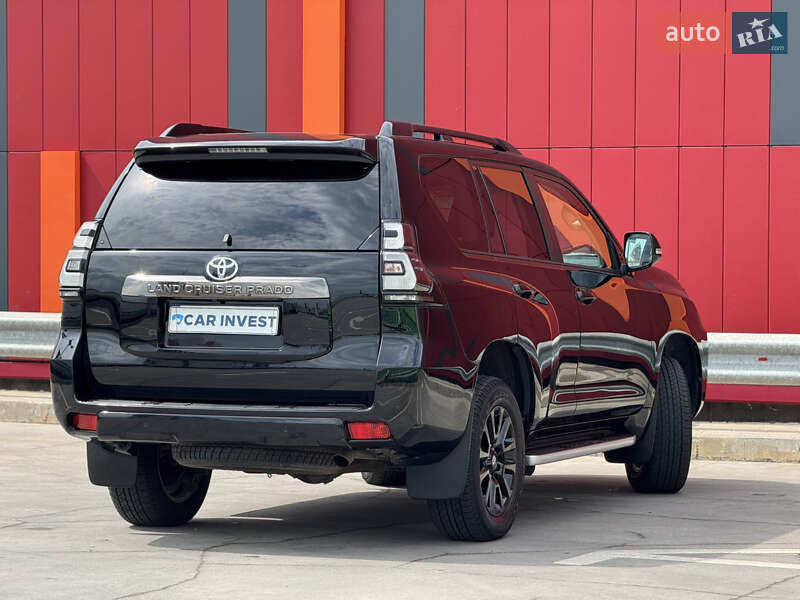 Внедорожник / Кроссовер Toyota Land Cruiser Prado 2021 в Киеве