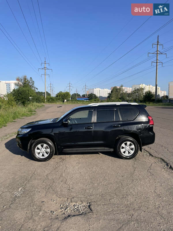 Внедорожник / Кроссовер Toyota Land Cruiser Prado 2019 в Полтаве