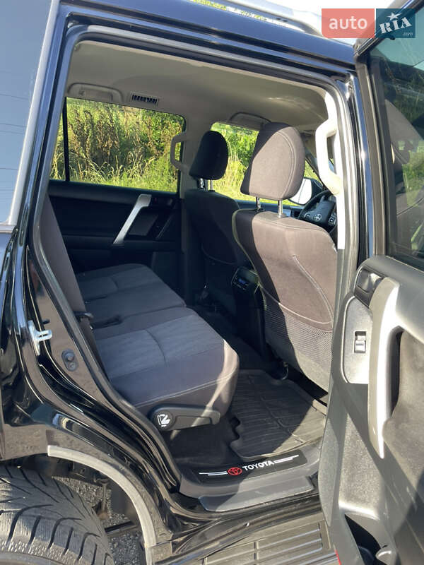 Внедорожник / Кроссовер Toyota Land Cruiser Prado 2019 в Полтаве