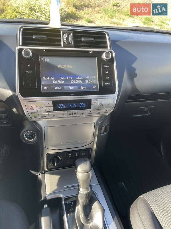 Внедорожник / Кроссовер Toyota Land Cruiser Prado 2019 в Полтаве