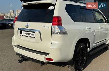 Позашляховик / Кросовер Toyota Land Cruiser Prado 2009 в 