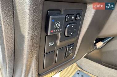 Позашляховик / Кросовер Toyota Land Cruiser Prado 2009 в 