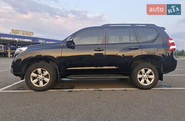 Позашляховик / Кросовер Toyota Land Cruiser Prado 2014 в 