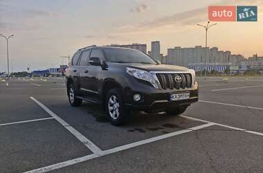 Позашляховик / Кросовер Toyota Land Cruiser Prado 2014 в 
