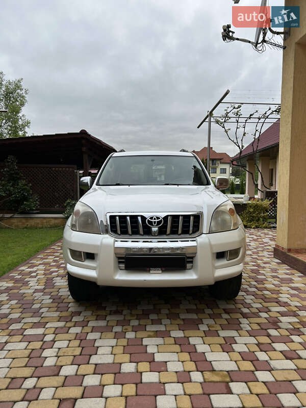 Позашляховик / Кросовер Toyota Land Cruiser Prado 2004 в Іршаві