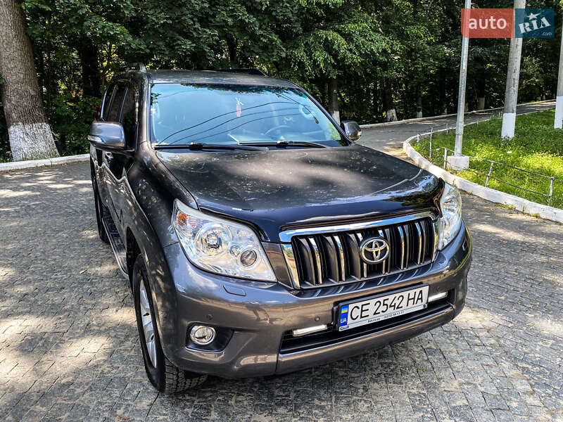Внедорожник / Кроссовер Toyota Land Cruiser Prado 2011 в Черновцах