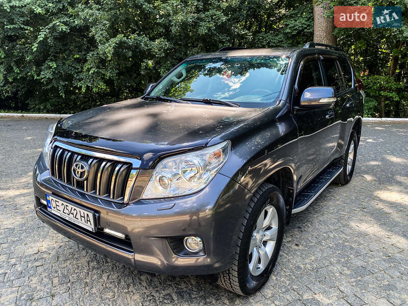Внедорожник / Кроссовер Toyota Land Cruiser Prado 2011 в Черновцах