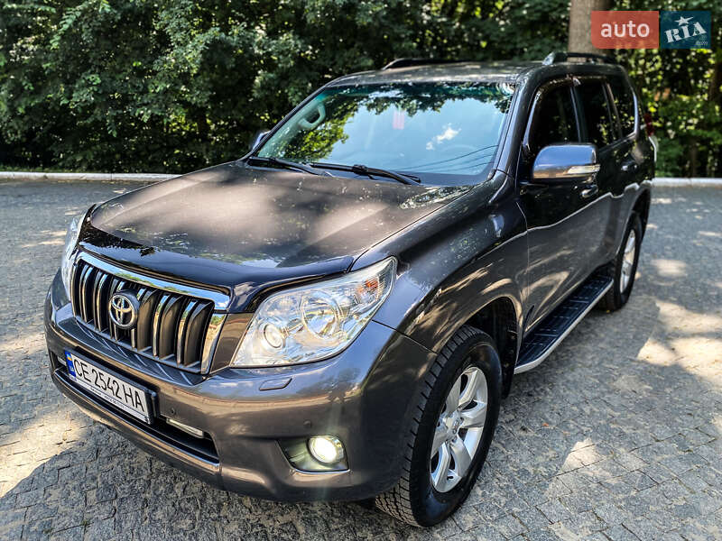 Внедорожник / Кроссовер Toyota Land Cruiser Prado 2011 в Черновцах