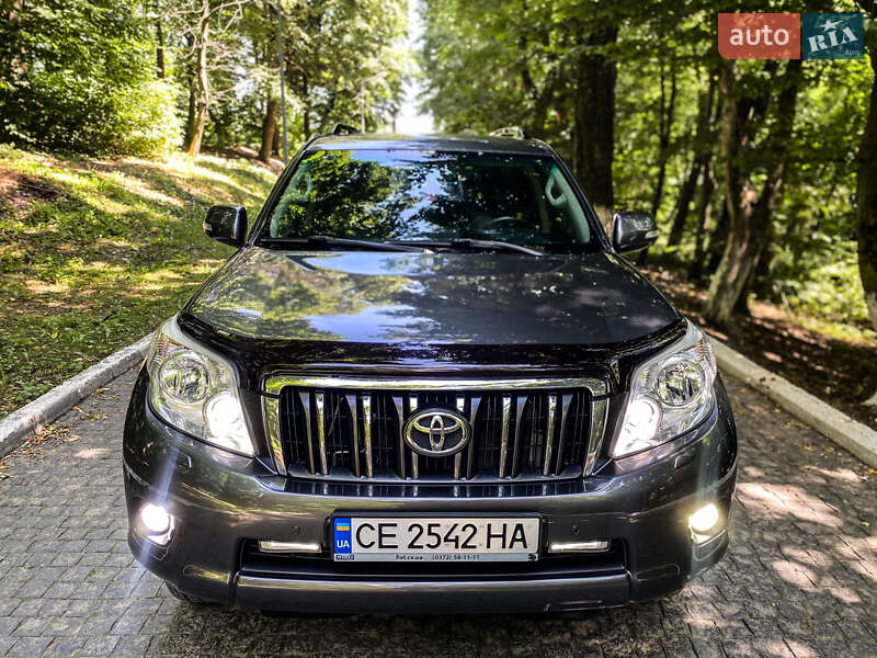 Внедорожник / Кроссовер Toyota Land Cruiser Prado 2011 в Черновцах