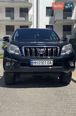 Позашляховик / Кросовер Toyota Land Cruiser Prado 2011 в Одесі