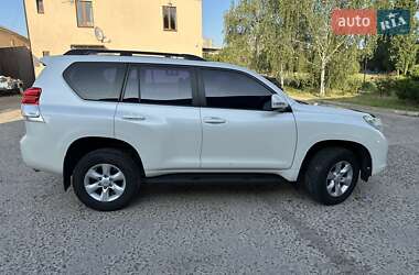 Позашляховик / Кросовер Toyota Land Cruiser Prado 2013 в Южноукраїнську