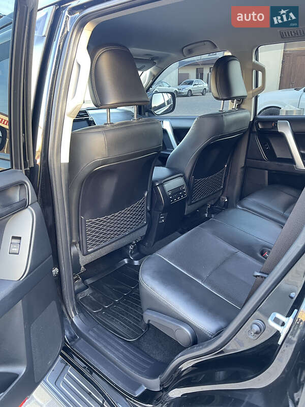 Внедорожник / Кроссовер Toyota Land Cruiser Prado 2020 в Теребовле