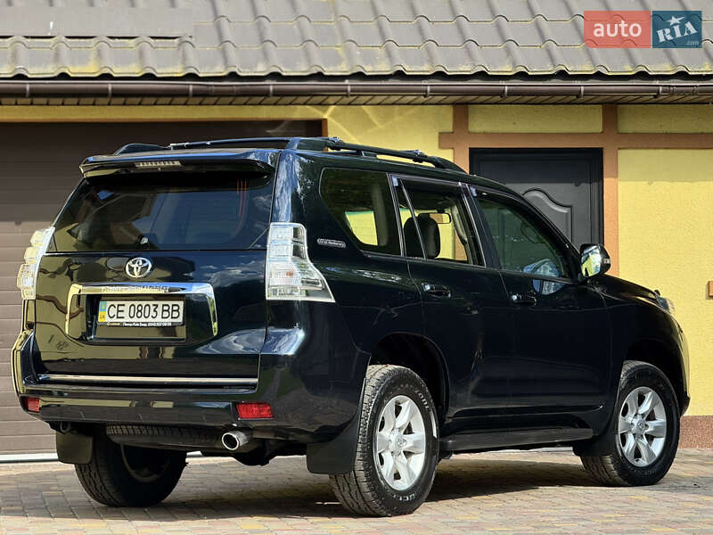 Позашляховик / Кросовер Toyota Land Cruiser Prado 2012 в Києві