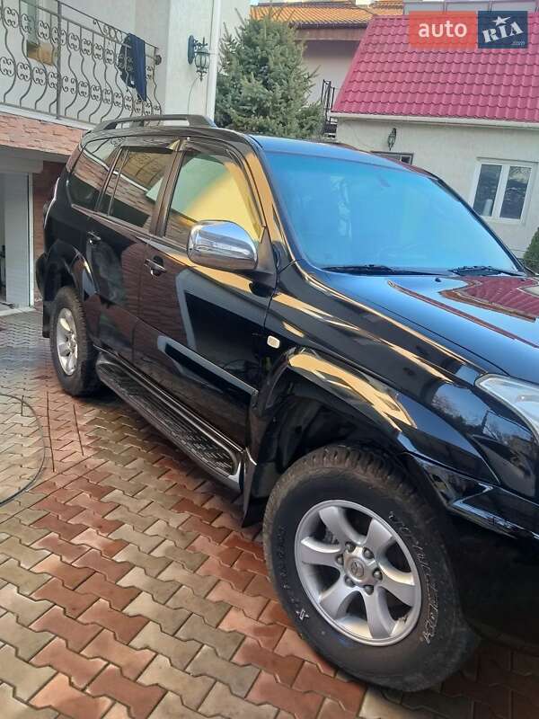 Внедорожник / Кроссовер Toyota Land Cruiser Prado 2007 в 