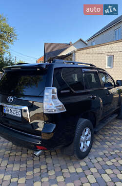 Внедорожник / Кроссовер Toyota Land Cruiser Prado 2012 в 